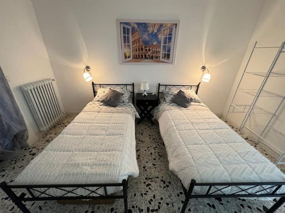 Romafatata: Intero Appartamento Extérieur photo